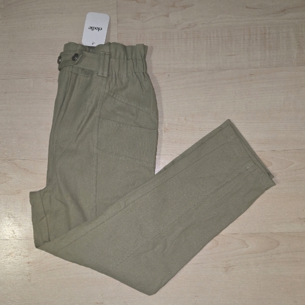 NWT High Rise Elodie Green/Tan Khaki Cotton Pants Size: Medium